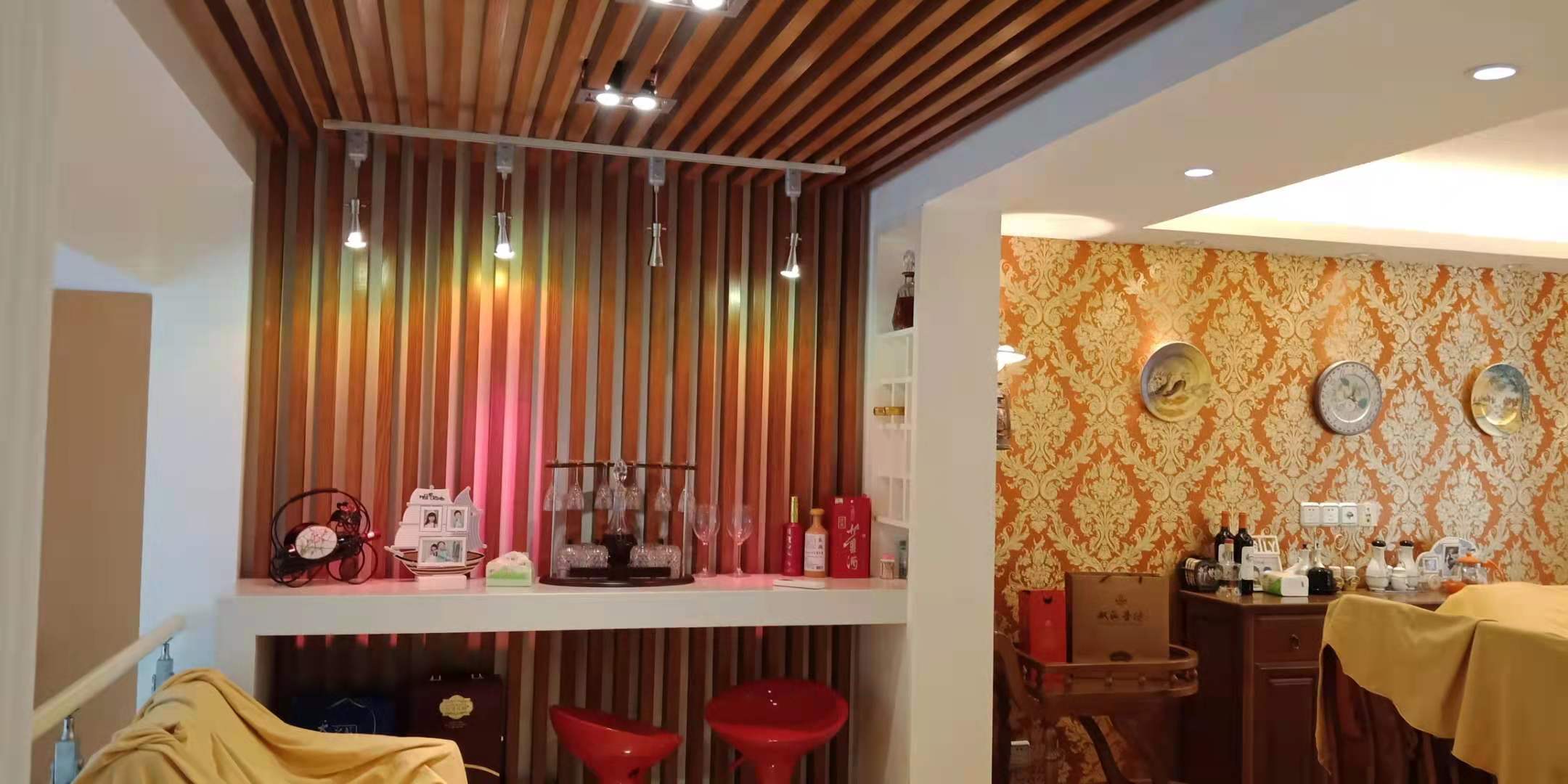 濠滨花园 5室2厅4卫 320m&sup2;