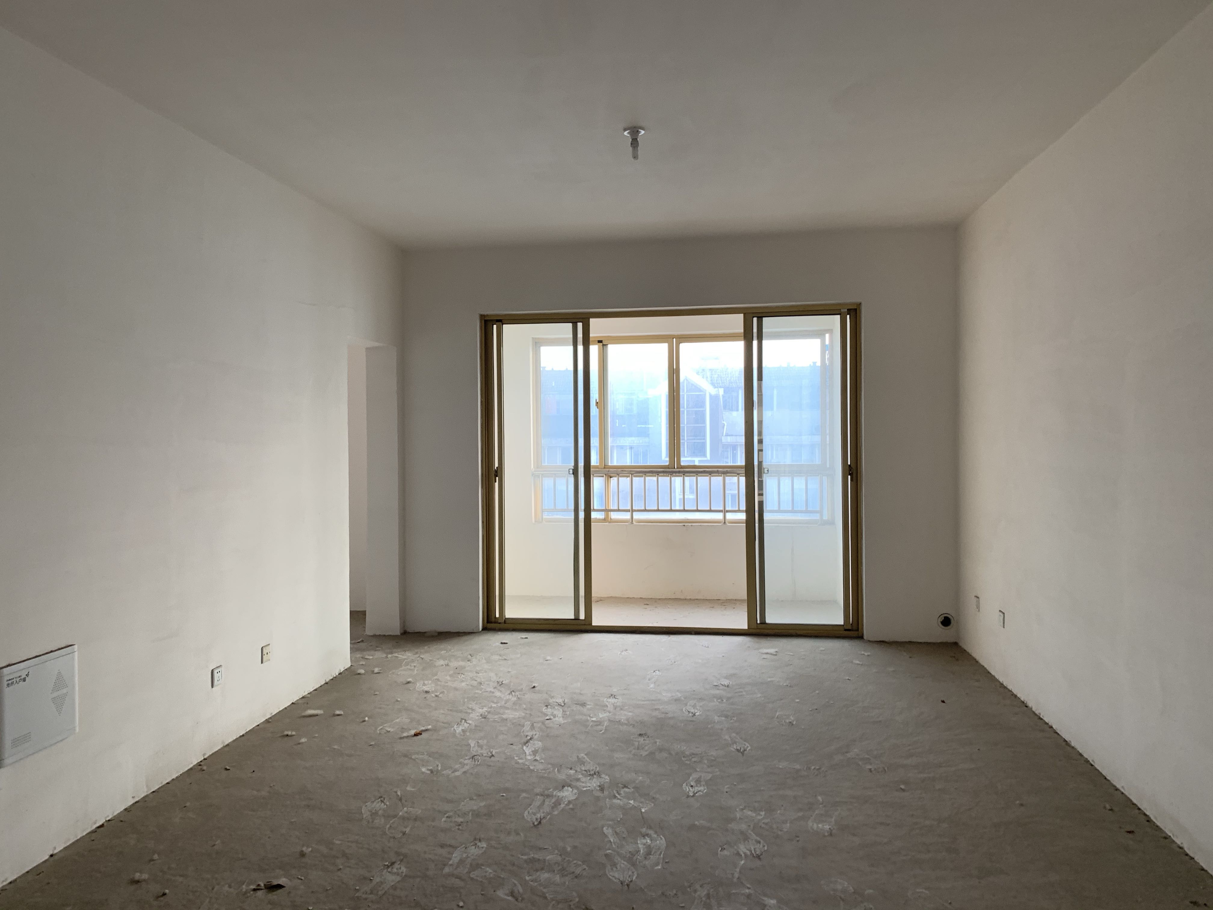 尚海湾 3室2厅1卫 124m&sup2;