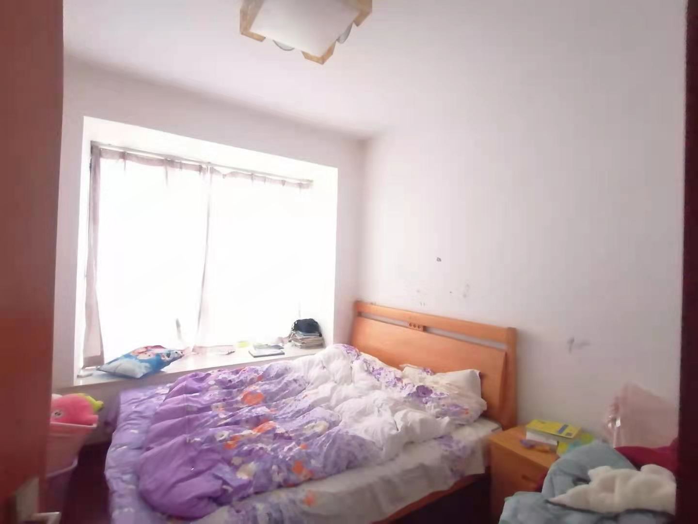 中南世纪花城 3室2厅2卫 141m&sup2;