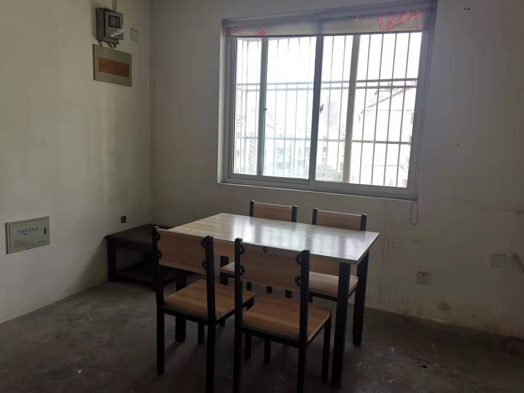 民安花苑 2室1厅1卫 100m&sup2;