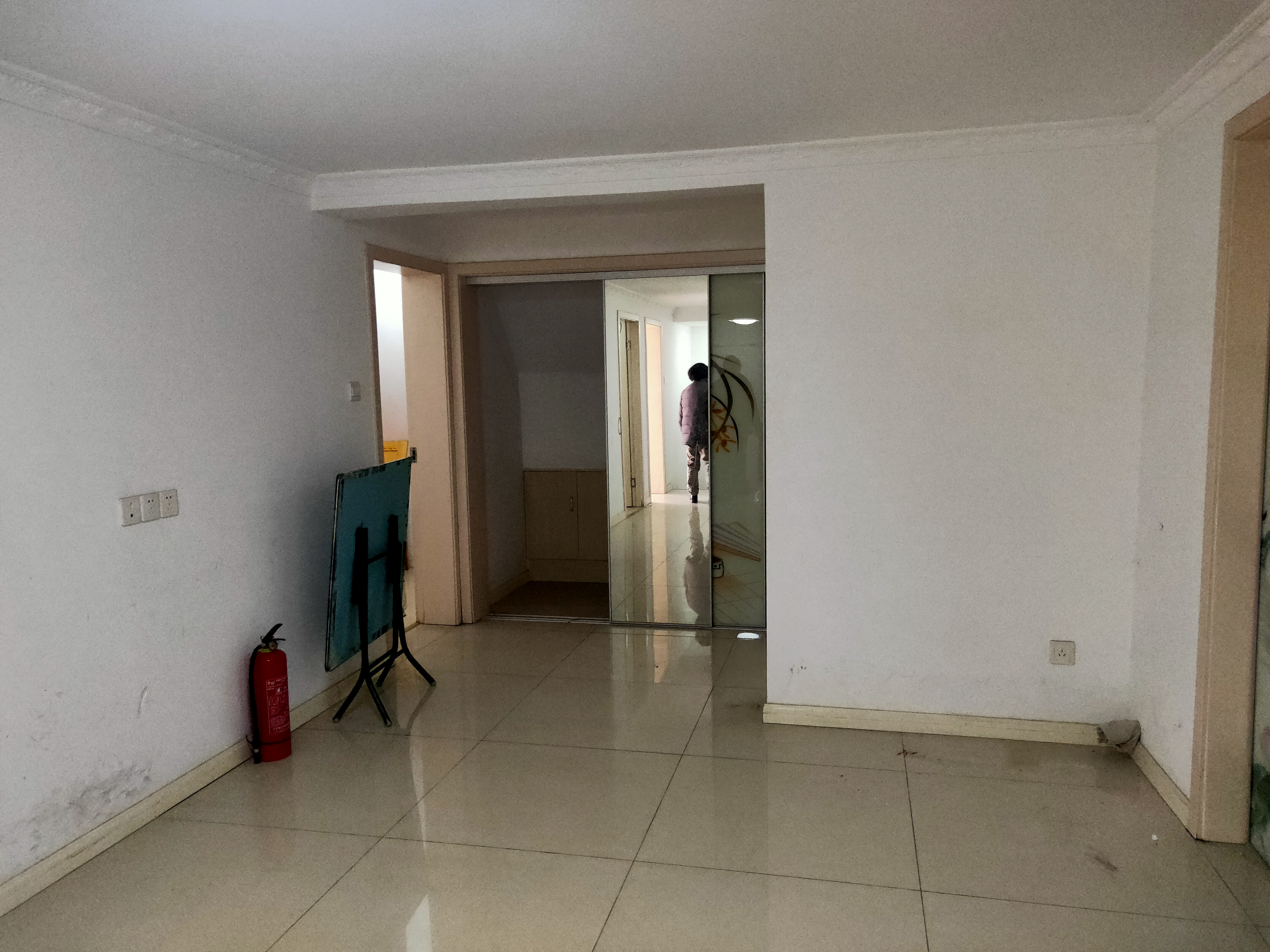 五山新苑 4室1厅1卫 90m&sup2;