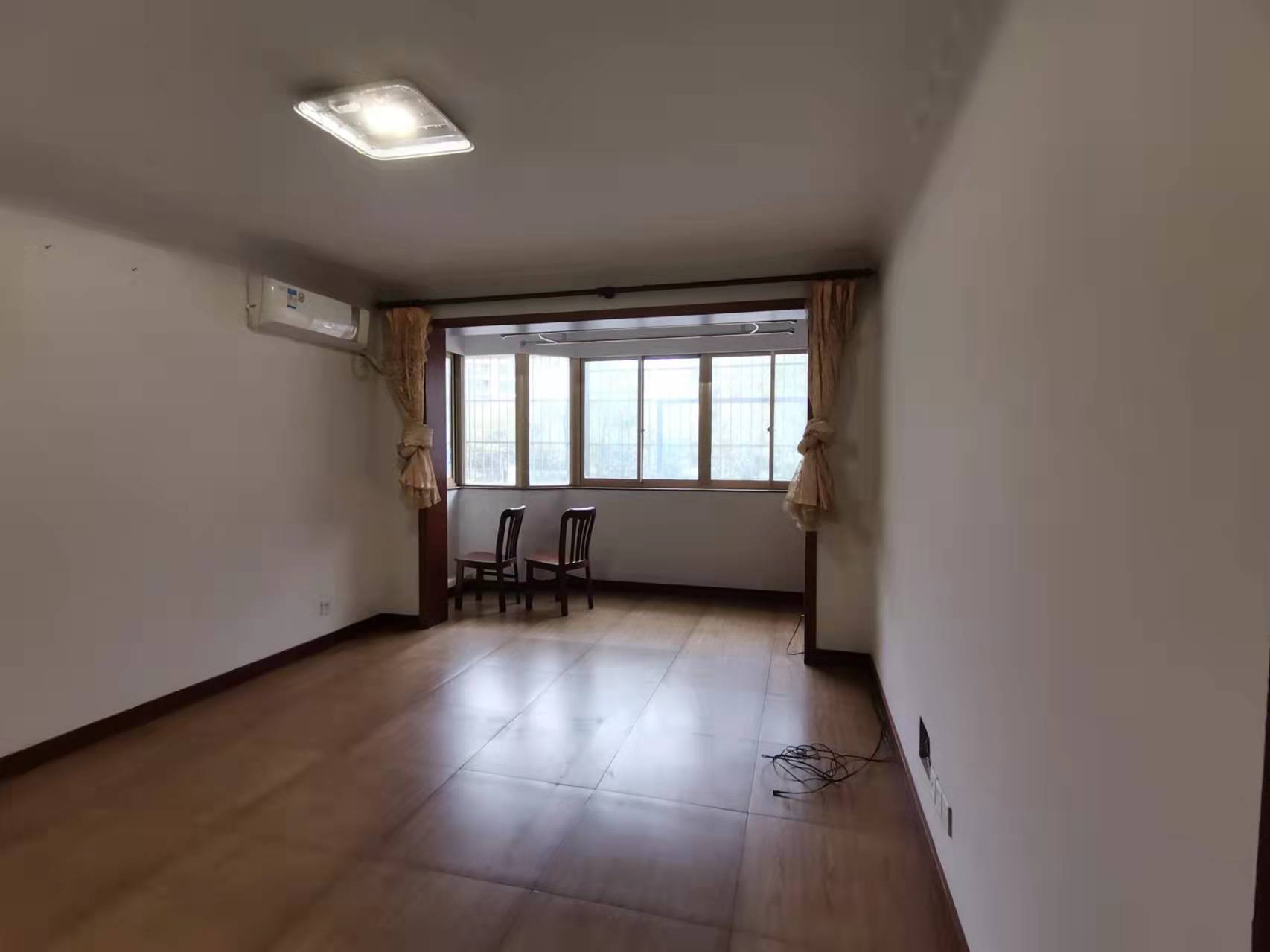 天都花苑 2室1厅1卫 89.46m&sup2;