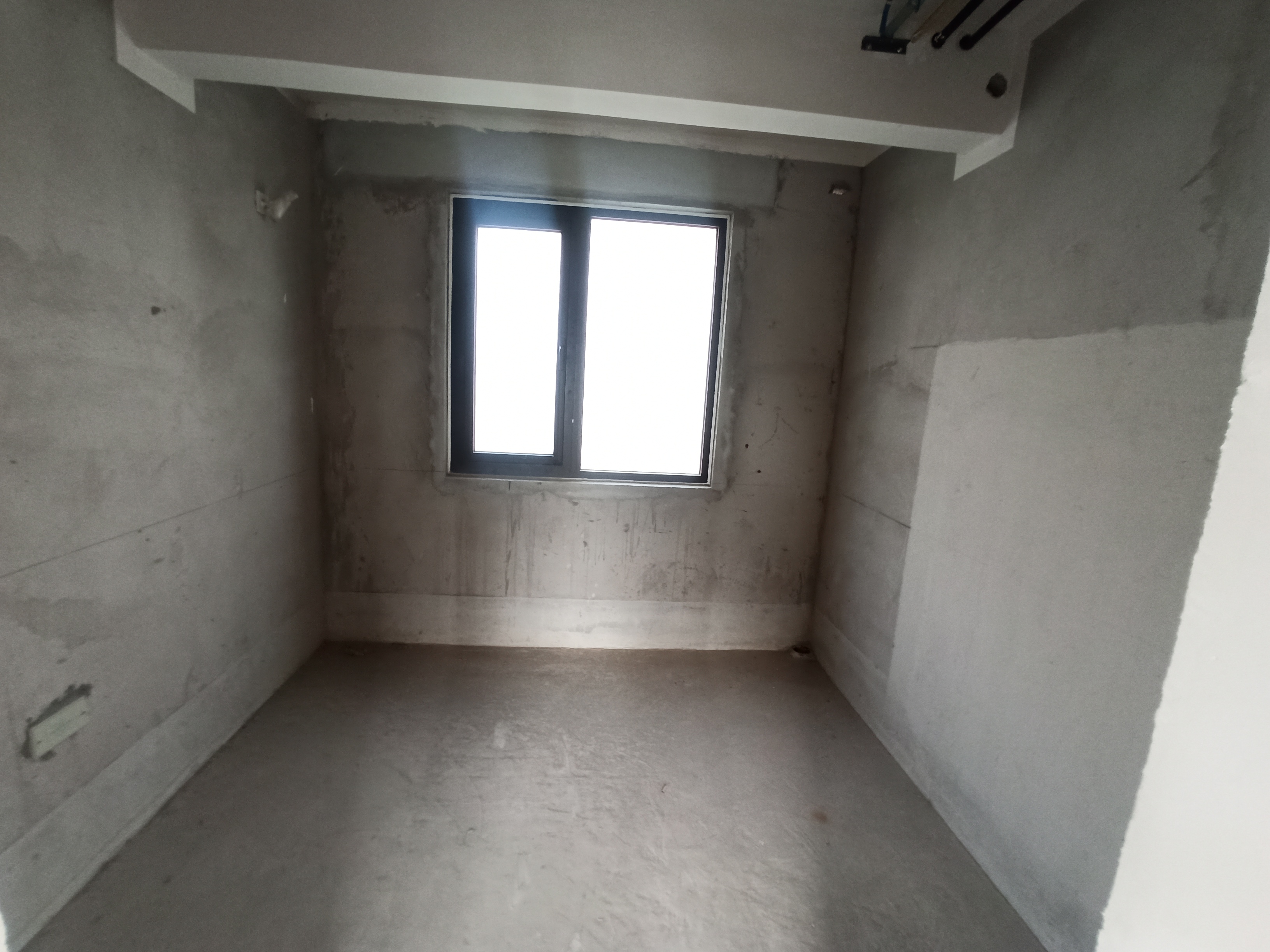 绿地新里城 4室2厅2卫 140m&sup2;