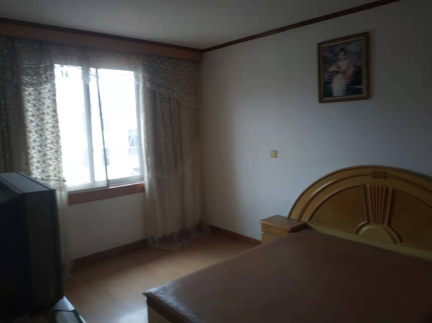虹桥新村(朝霞路) 3室1厅1卫 72m&sup2;