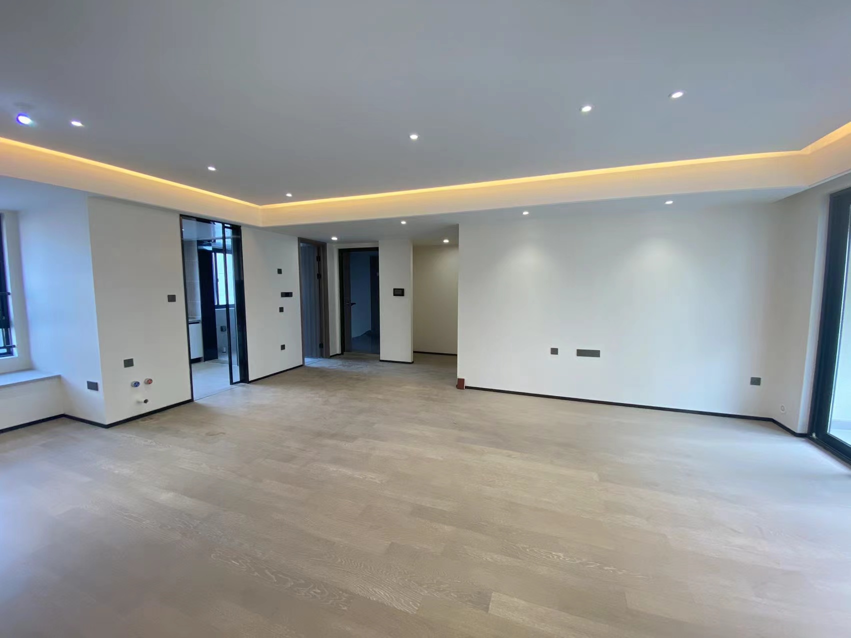 万科翡翠公园 3室2厅2卫 125m²