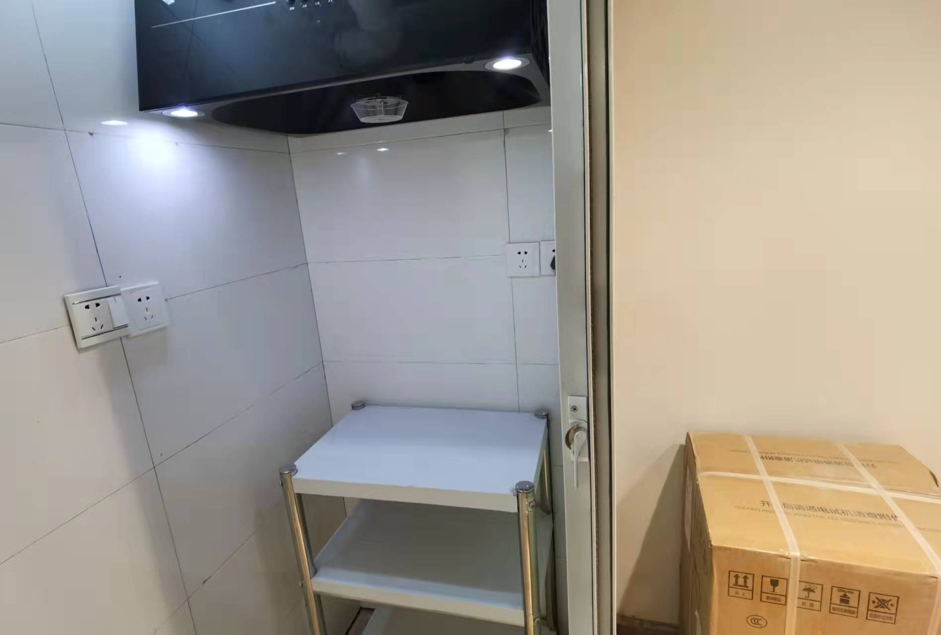 金鑫苑精装一室