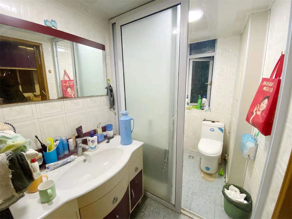 北濠桥东村 2室1厅1卫 80m&sup2;