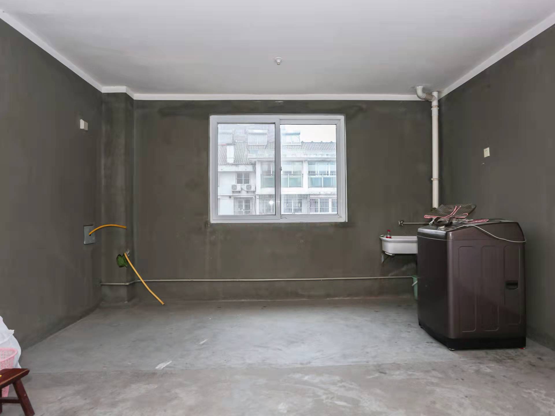 跃龙小苑 5室2厅2卫 143m&sup2;