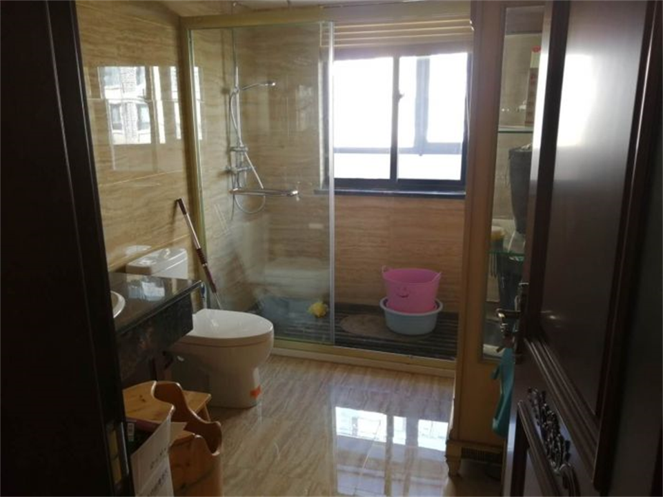 友谊嘉御龙庭 4室2厅2卫 160m&sup2;