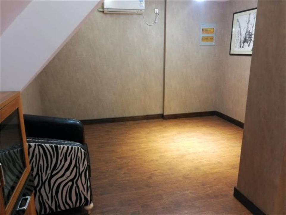友谊嘉御龙庭 4室2厅2卫 160m&sup2;