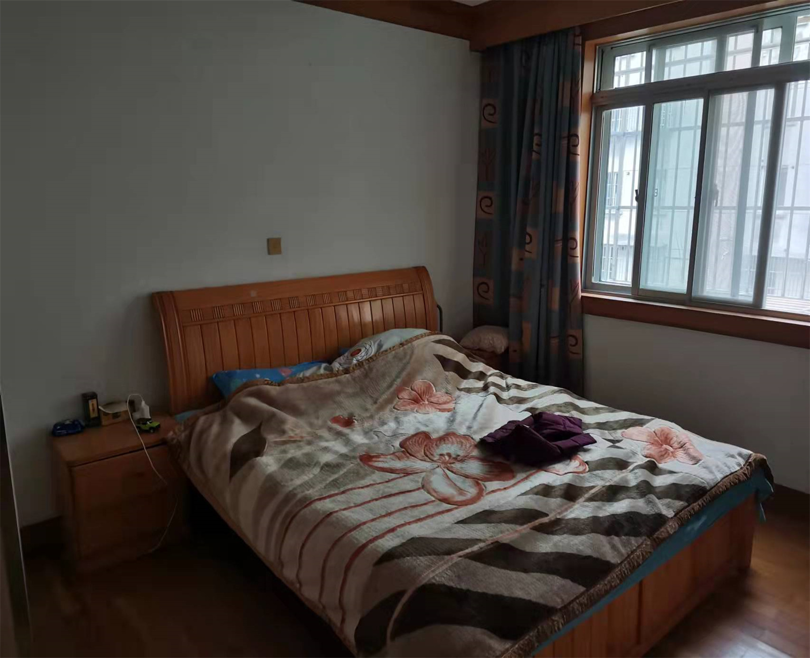 百花军宅苑 3室1厅1卫 92m&sup2;