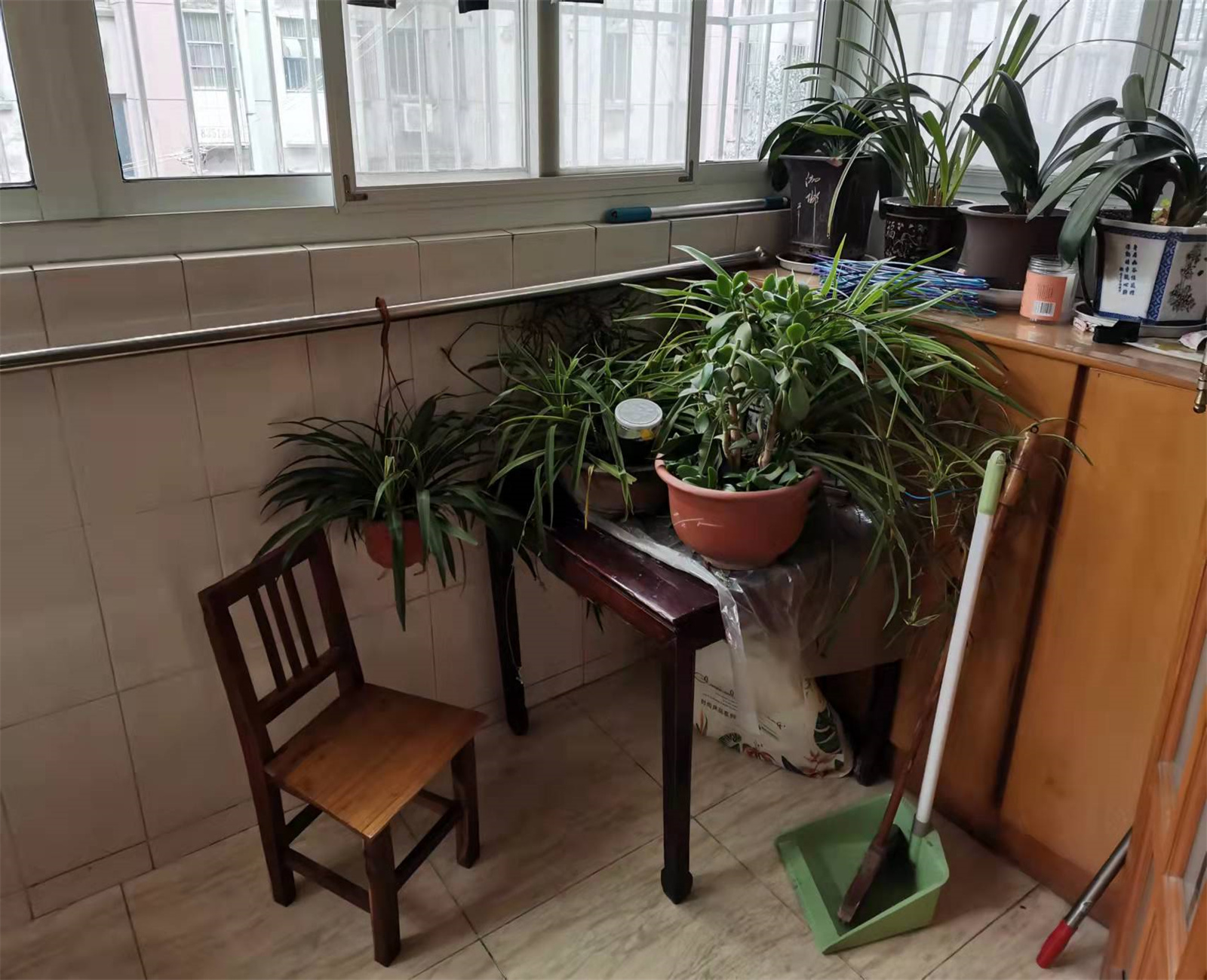 百花军宅苑 3室1厅1卫 92m&sup2;