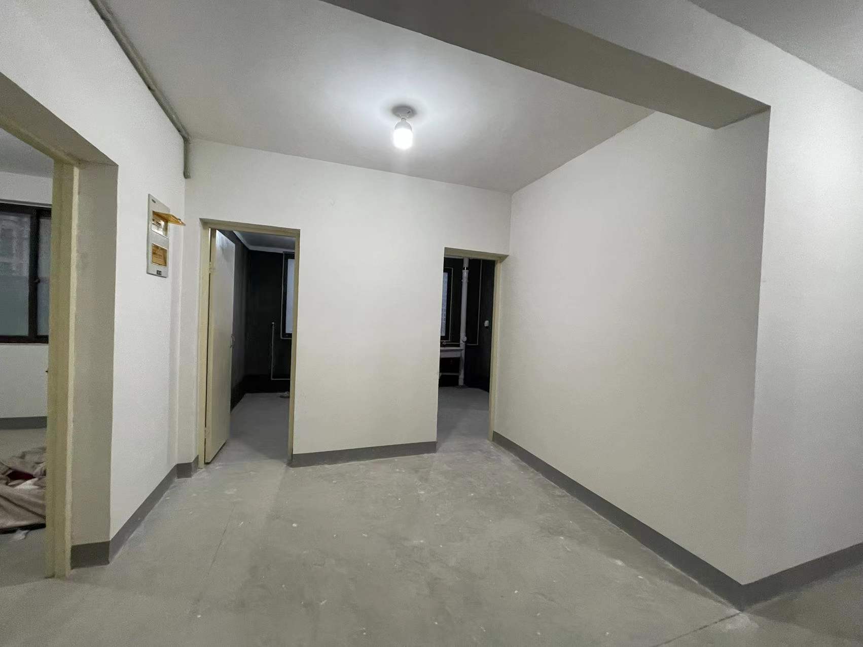 世伦佳苑 3室2厅2卫 140m²