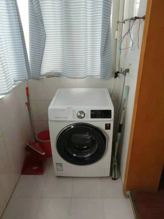 易家桥新村 2室1厅1卫 60m&sup2;