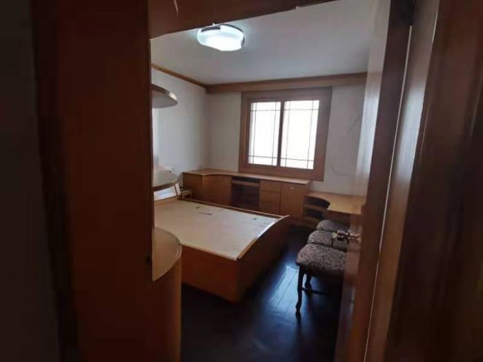 北郭东村南区 3室2厅2卫 127m&sup2;