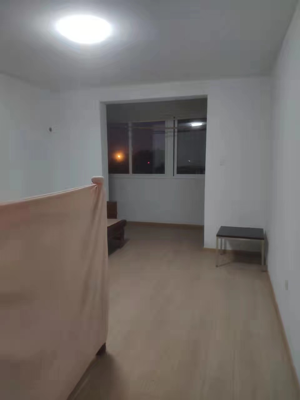 星通花园 1室1厅1卫 55m&sup2;