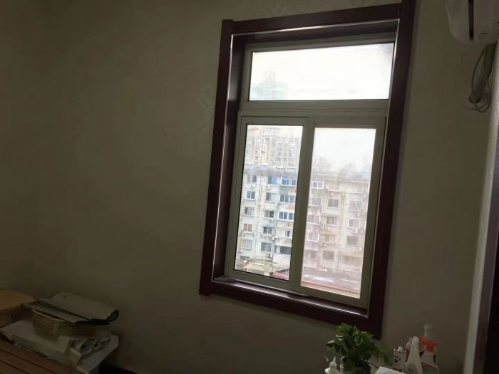 易家桥新村 3室1厅1卫 75m&sup2;