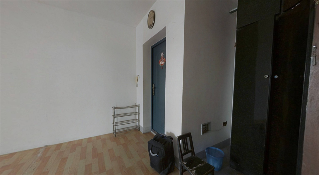 春天花园 3室2厅1卫 127m&sup2;