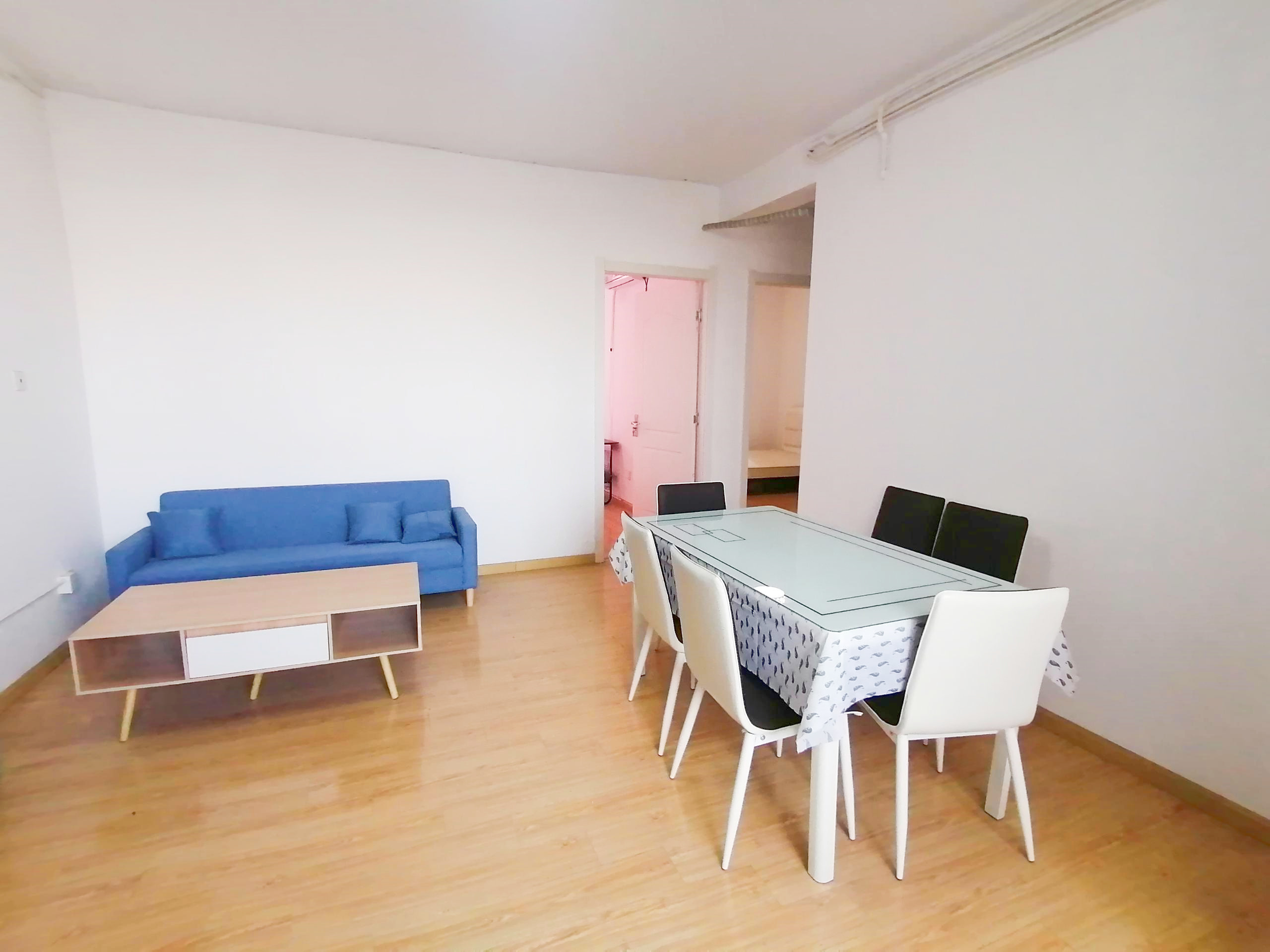 中南世纪花城三期 3室2厅2卫 138.00m²