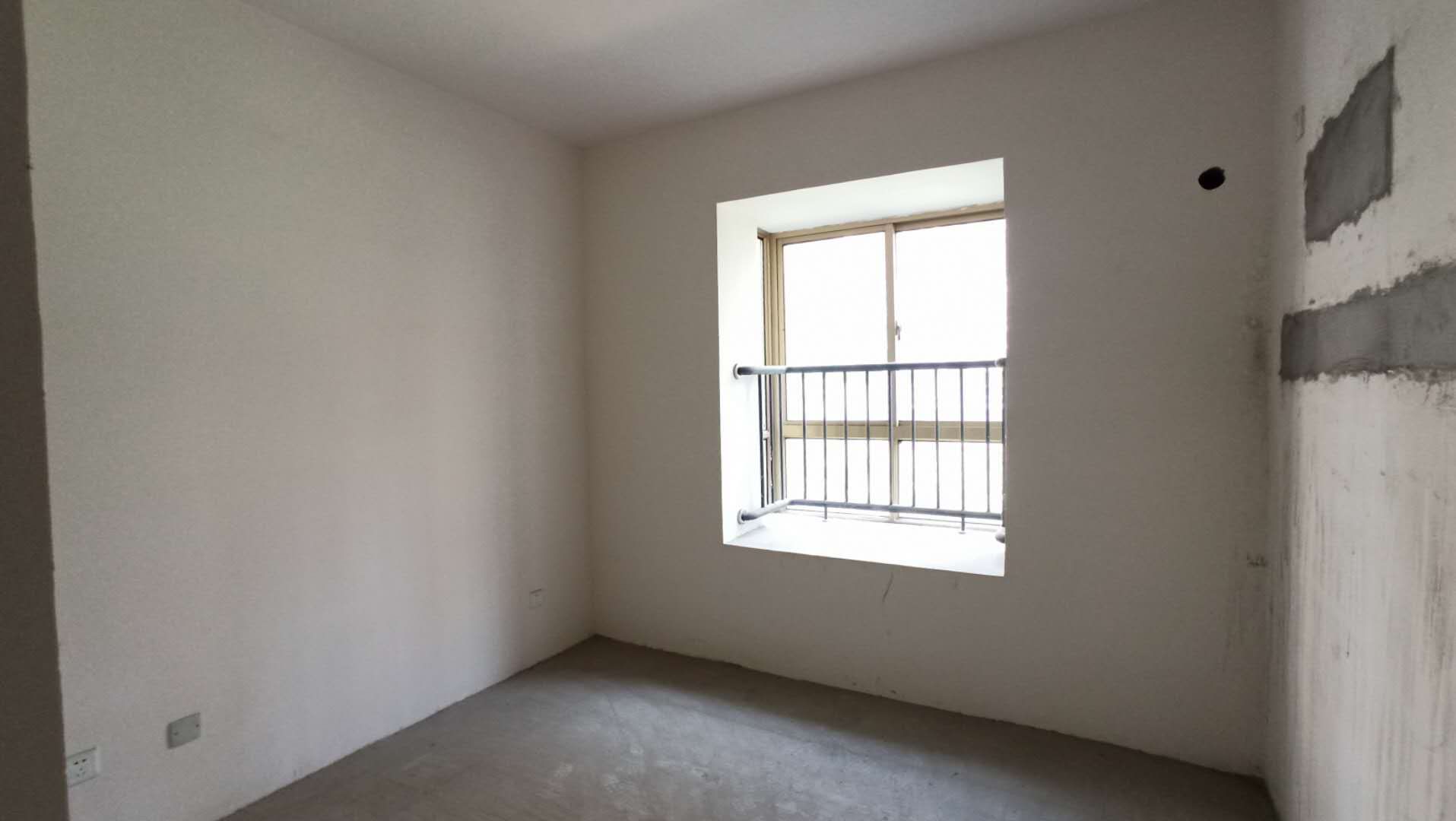 恒盛豪庭 4室2厅2卫 170m&sup2;