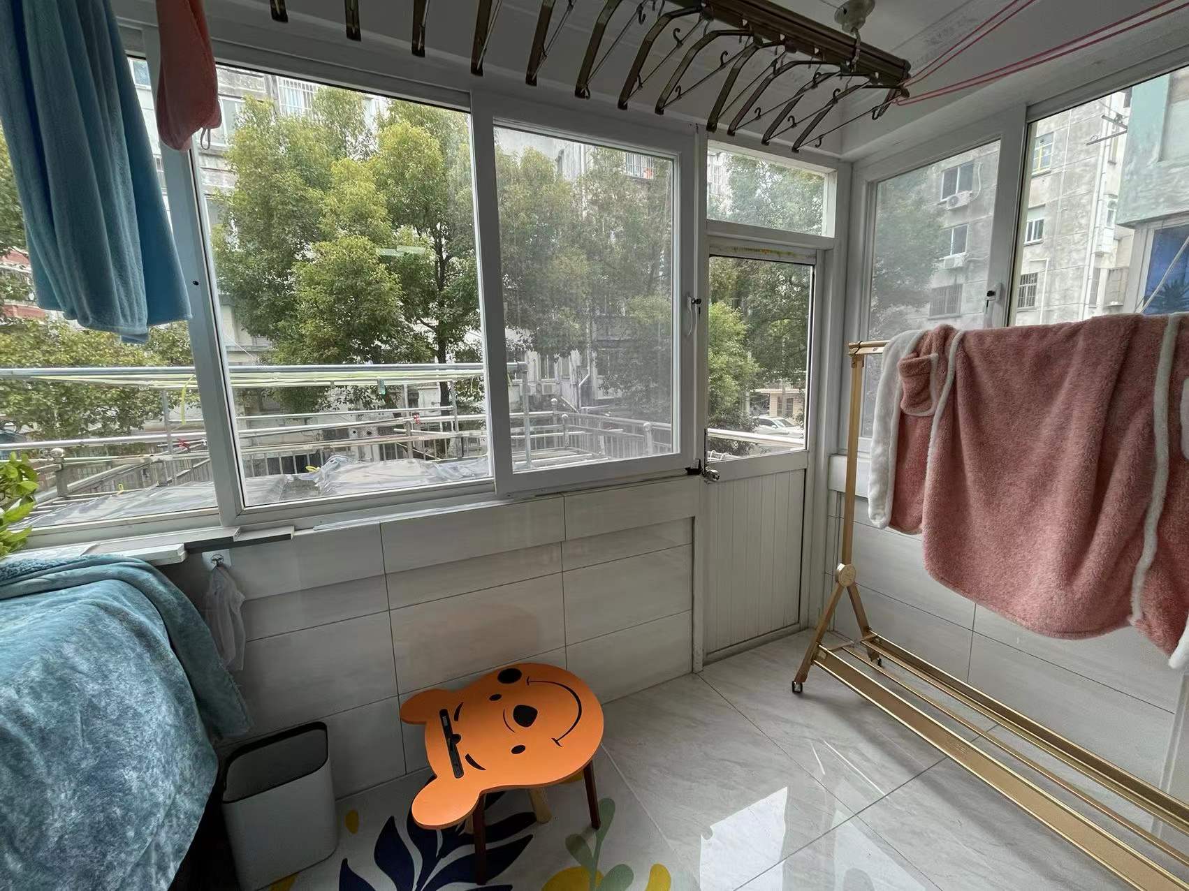 方大花苑 2室1厅1卫 60m&sup2;