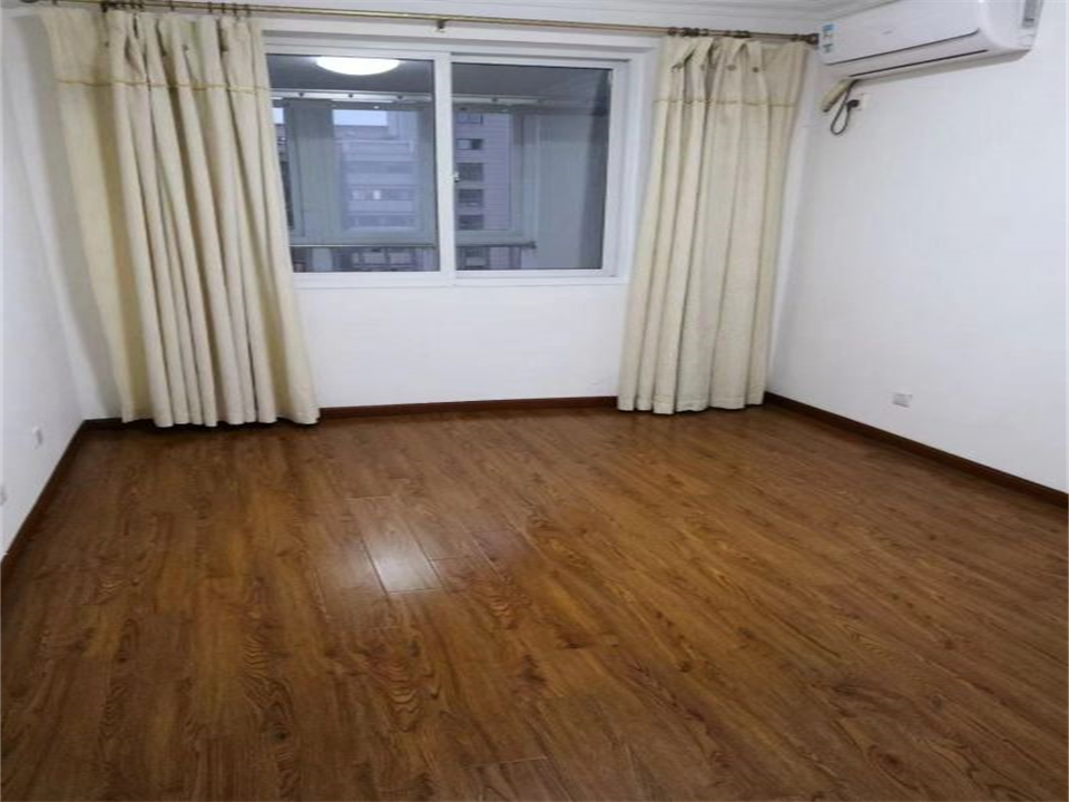 三里墩花苑三期 2室1厅1卫 100m&sup2;