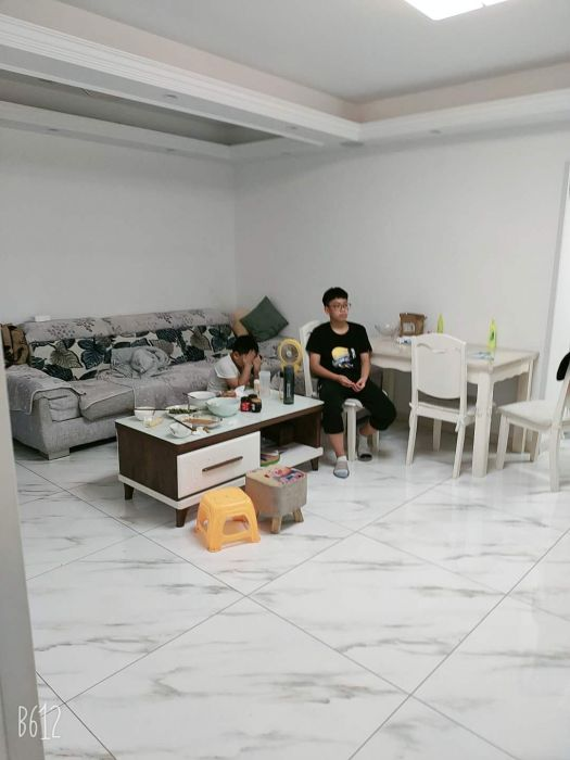 友谊嘉御龙庭 3室2厅1卫 102m&sup2;
