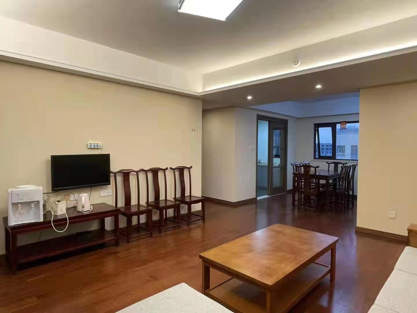 万科公园里一期 3室2厅2卫 120m&sup2;