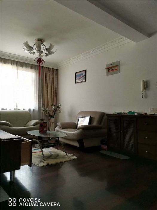 阳光花园 4室2厅2卫 109.00m&sup2;