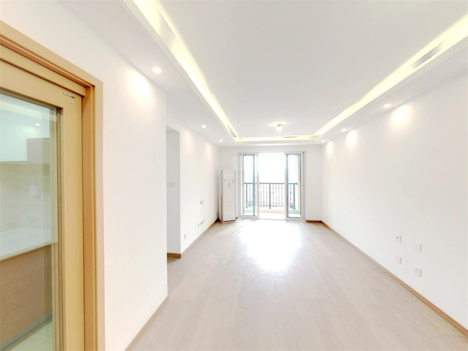 雨润星雨华府 3室2厅1卫 95m&sup2;