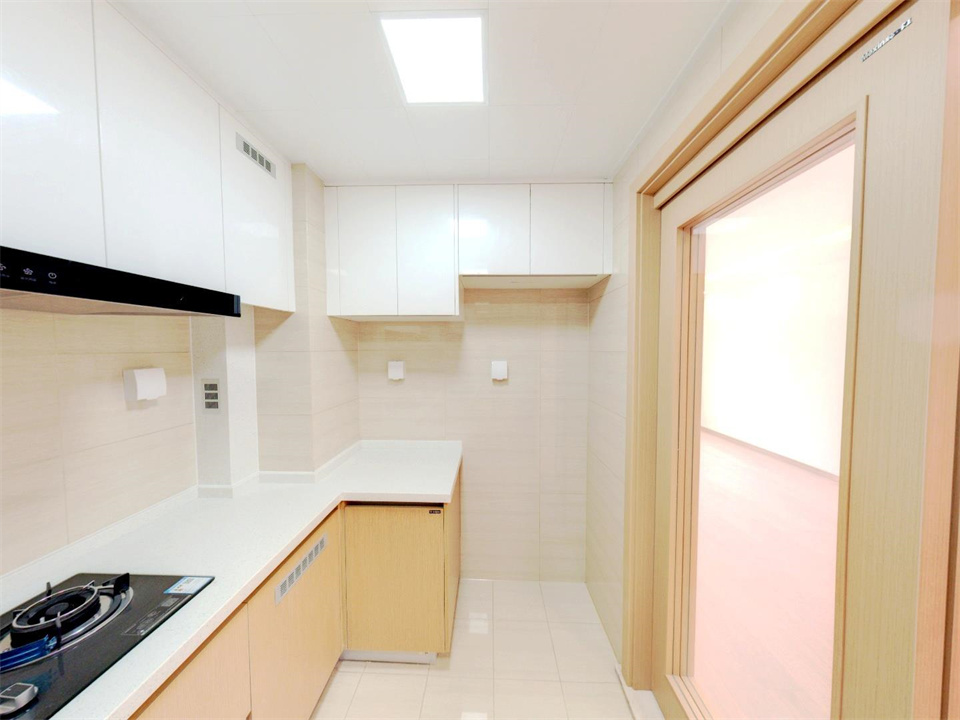 雨润星雨华府 3室2厅1卫 95m&sup2;