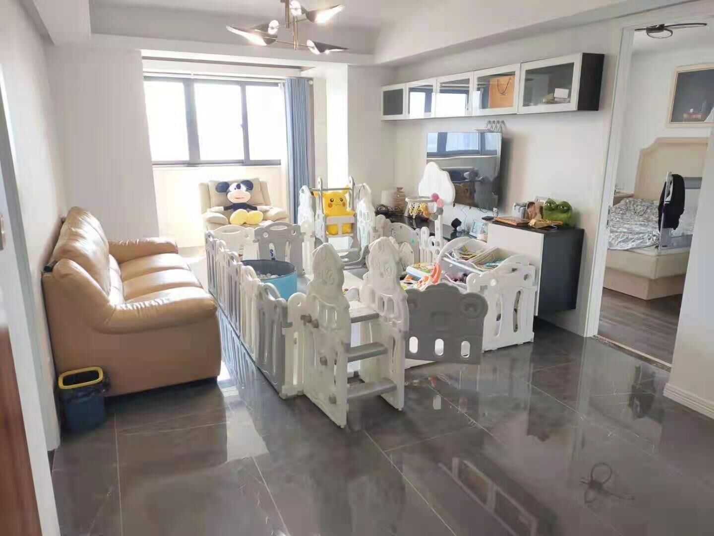 紫东南苑南区 2室2厅2卫 132.00m²