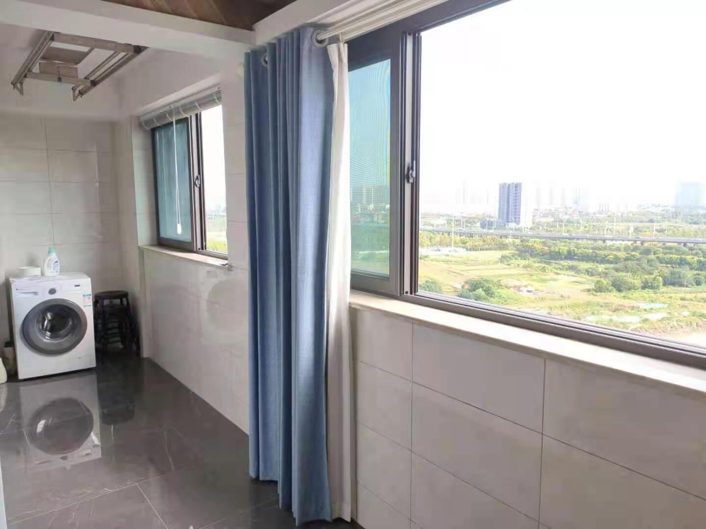 紫东南苑南区 2室2厅2卫 132.00m&sup2;