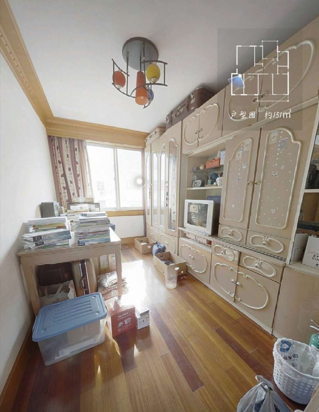 富民新村西区 5室2厅2卫 151m&sup2;