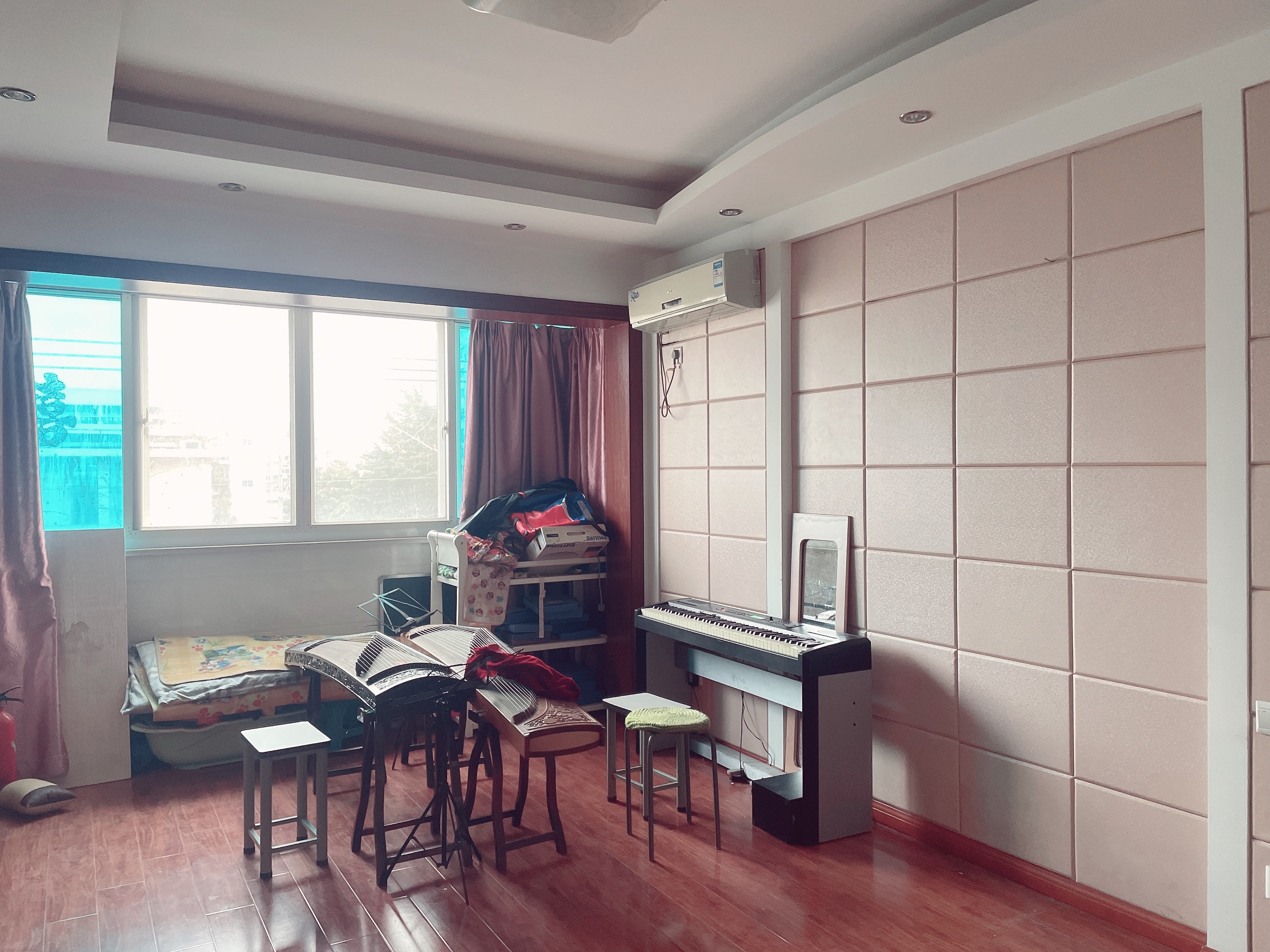 小石桥花苑 3室2厅1卫 148m&sup2;