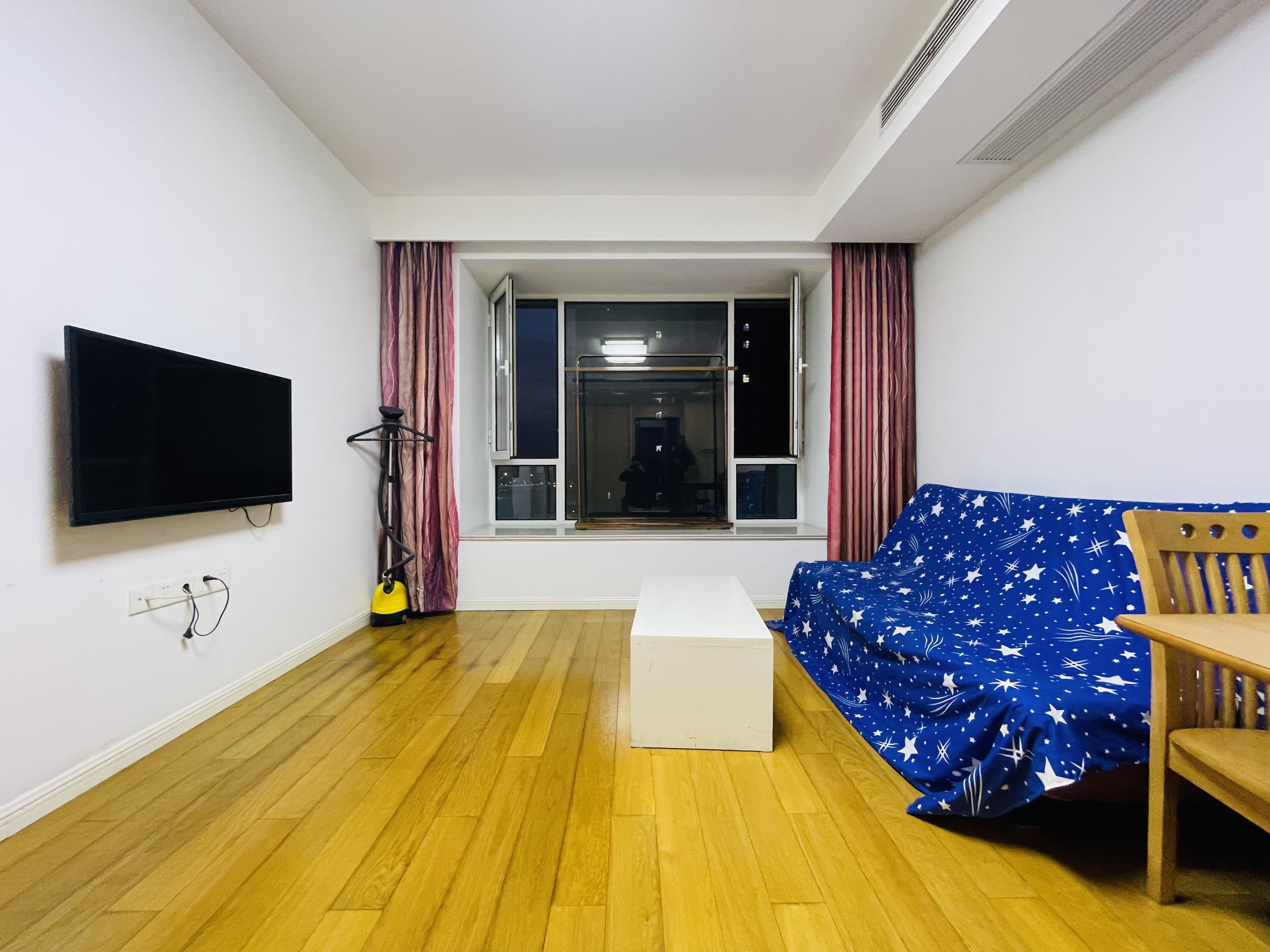 丽康花园 5室2厅2卫 187m&sup2;