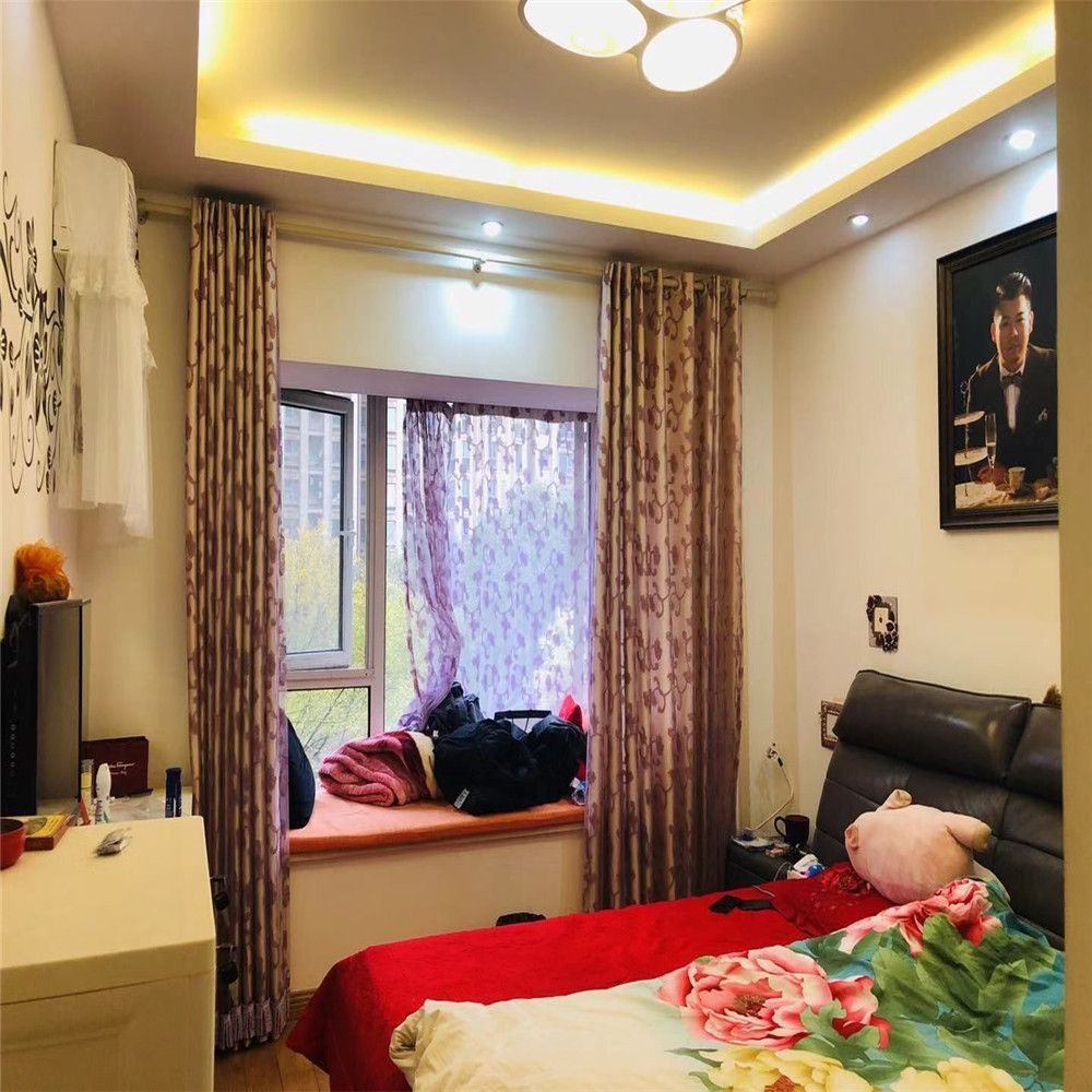 中南世纪花城二期 3室2厅1卫 106m&sup2;