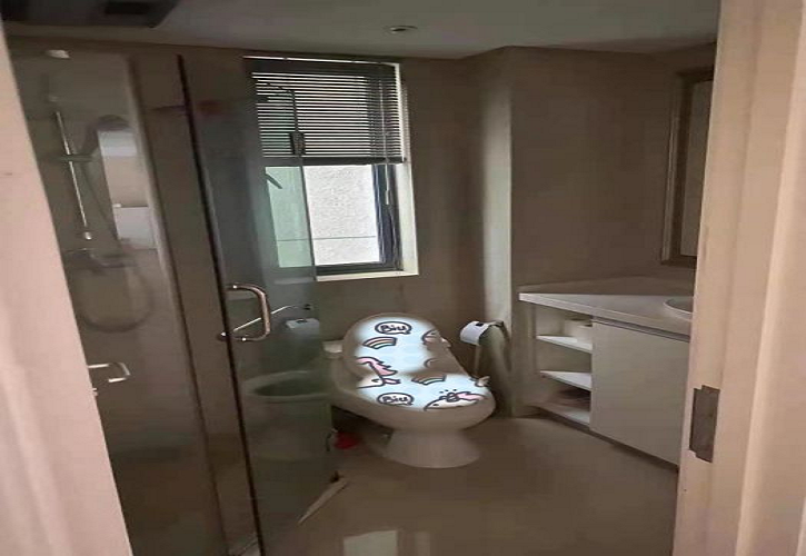 金鼎湾花园 4室2厅2卫 190m&sup2;