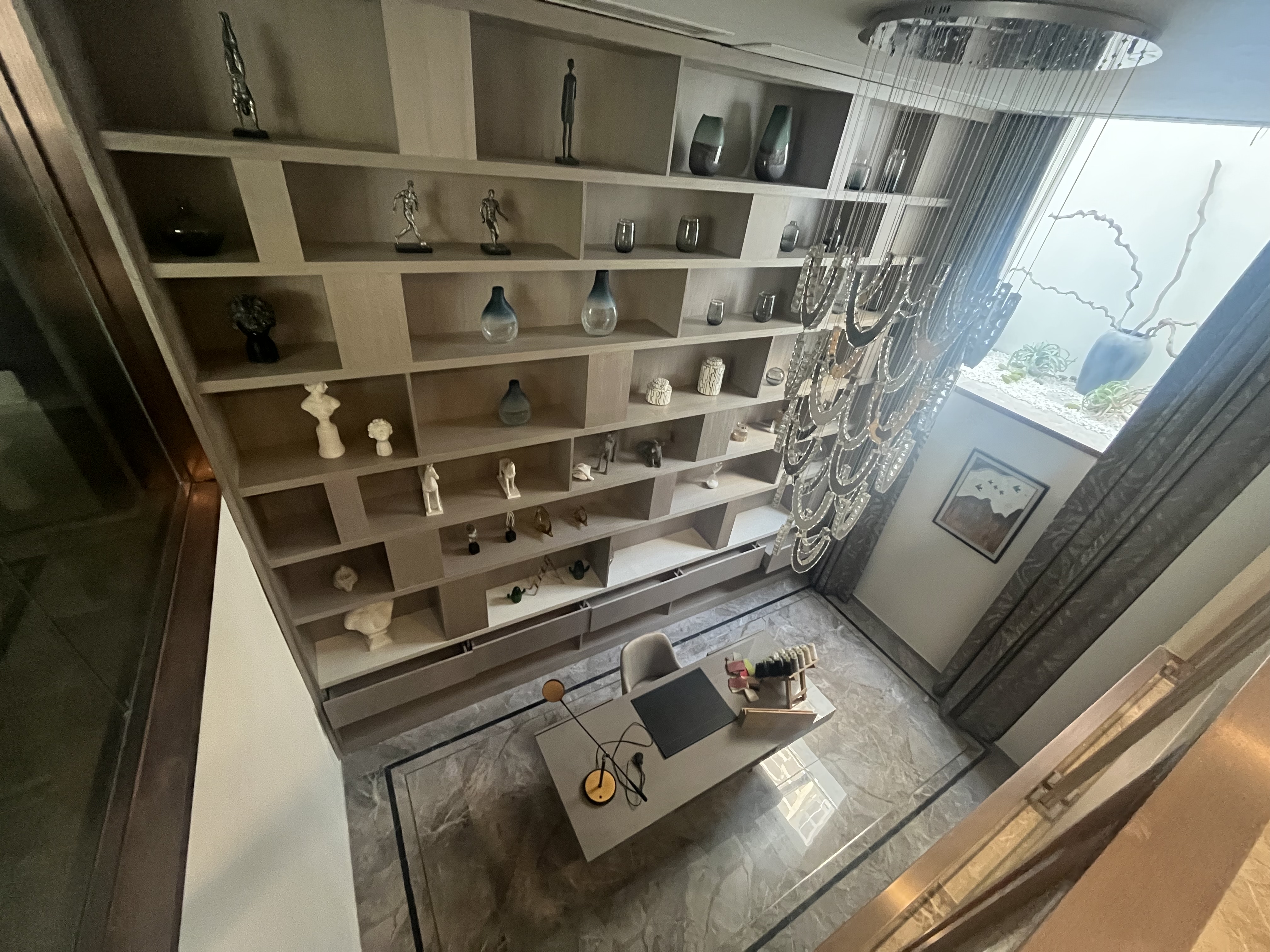 绿地新里城 4室2厅4卫 294.44m&sup2;