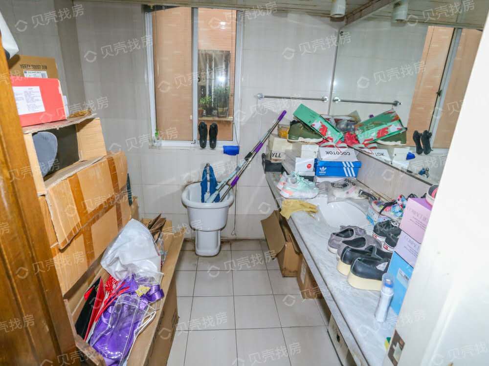 佳成花苑 6室2厅2卫 330m&sup2;