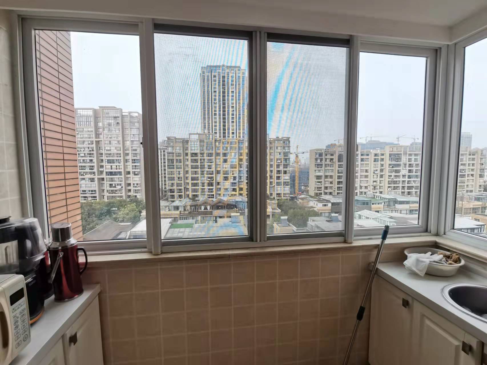 天安花园 3室3厅2卫 213.60m&sup2;