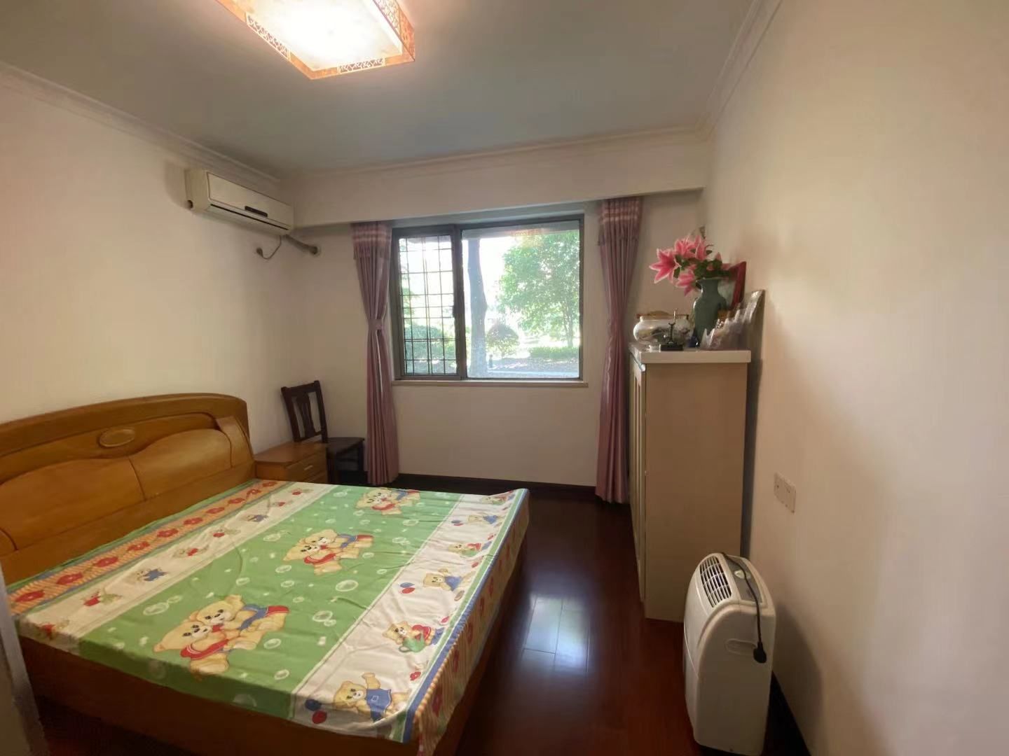 优山美地花园北区 3室2厅2卫 145m&sup2;