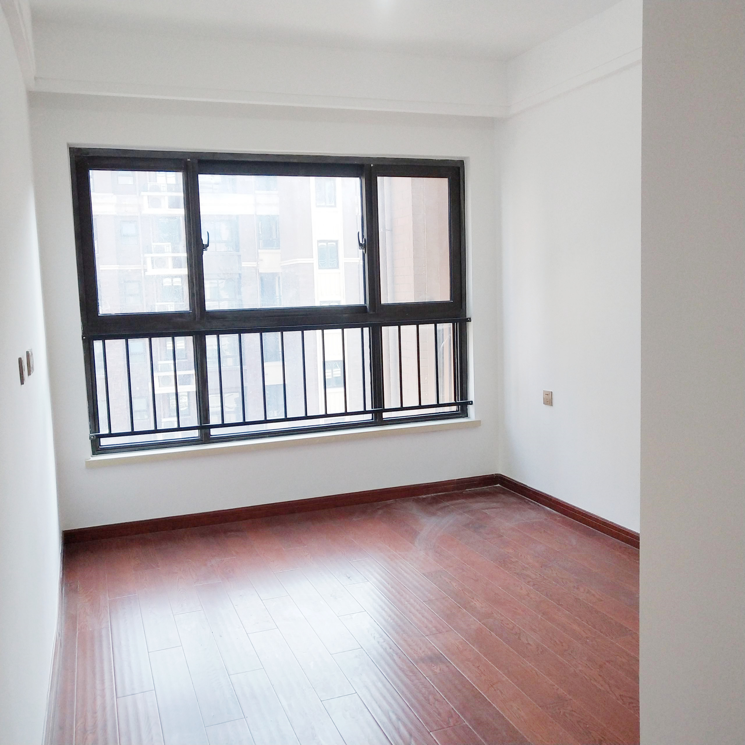 林肯公园 4室2厅2卫 123.86m&sup2;