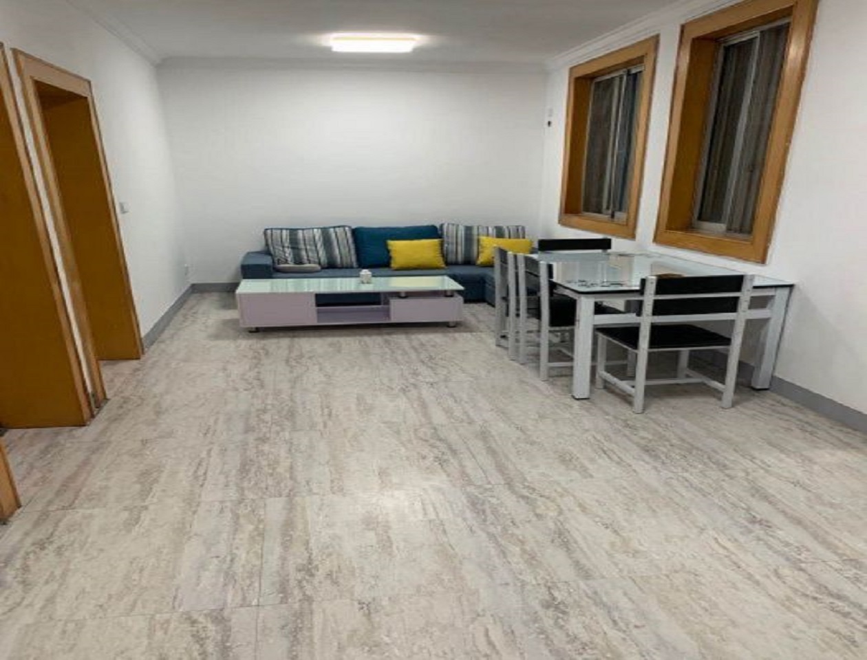 花园角 2室1厅1卫 72.00m&sup2;
