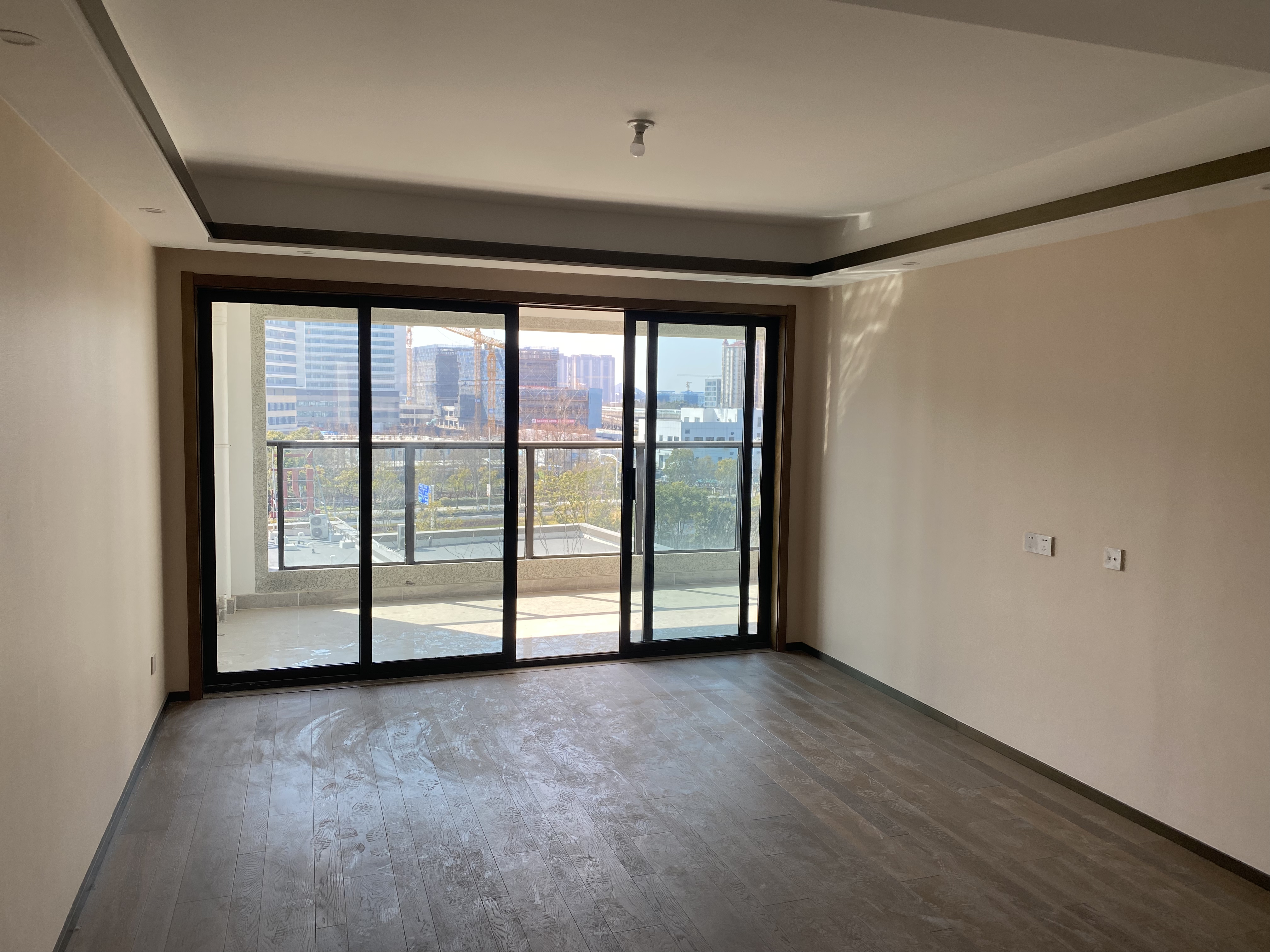 远创东樾 3室2厅2卫 124m&sup2;