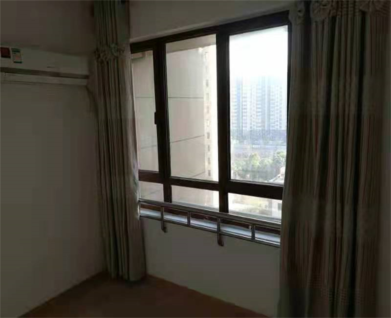 吴中豪景华庭 2室1厅1卫 101m&sup2;