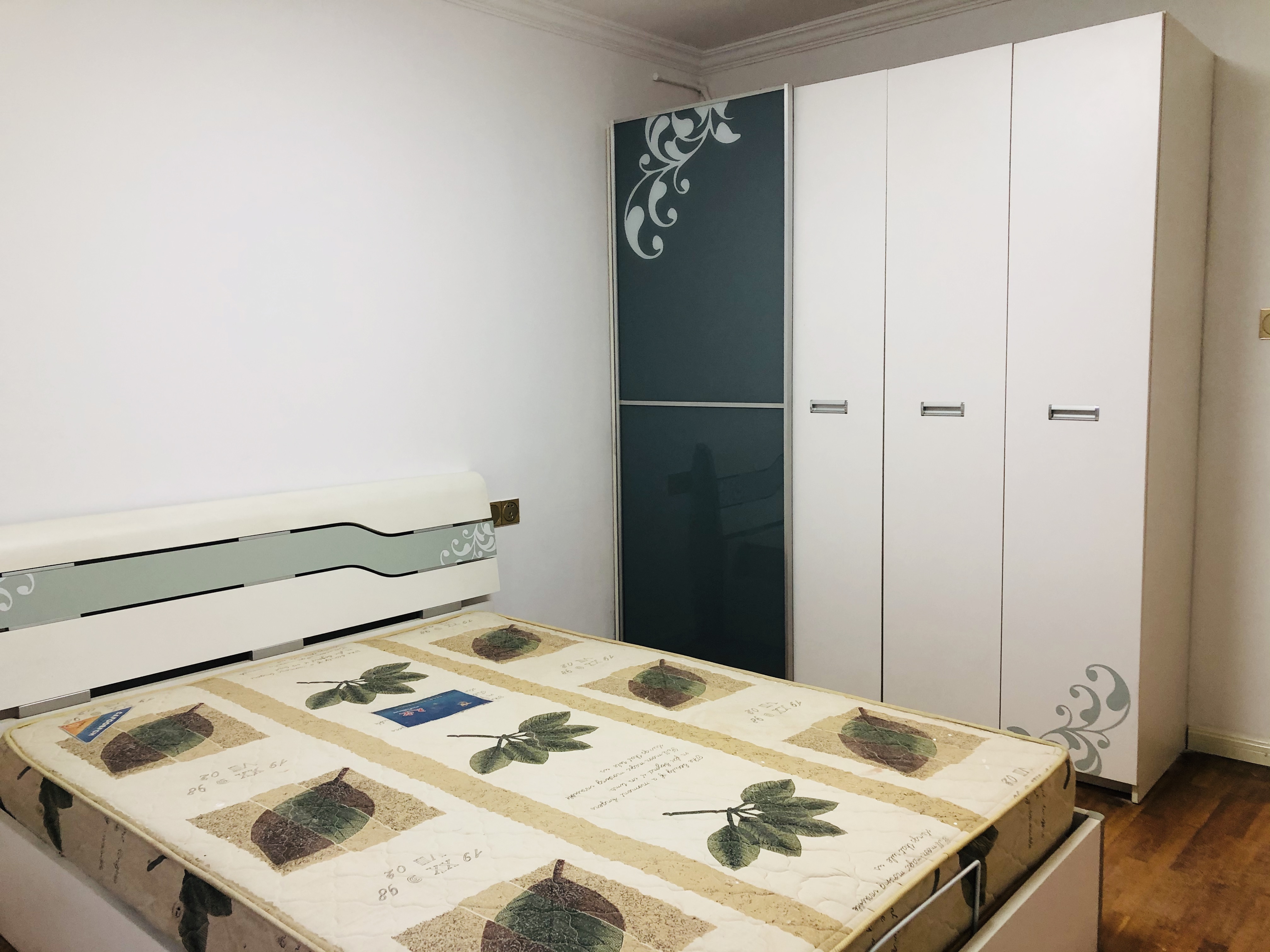 中南苑 3室2厅1卫 86.00m&sup2;