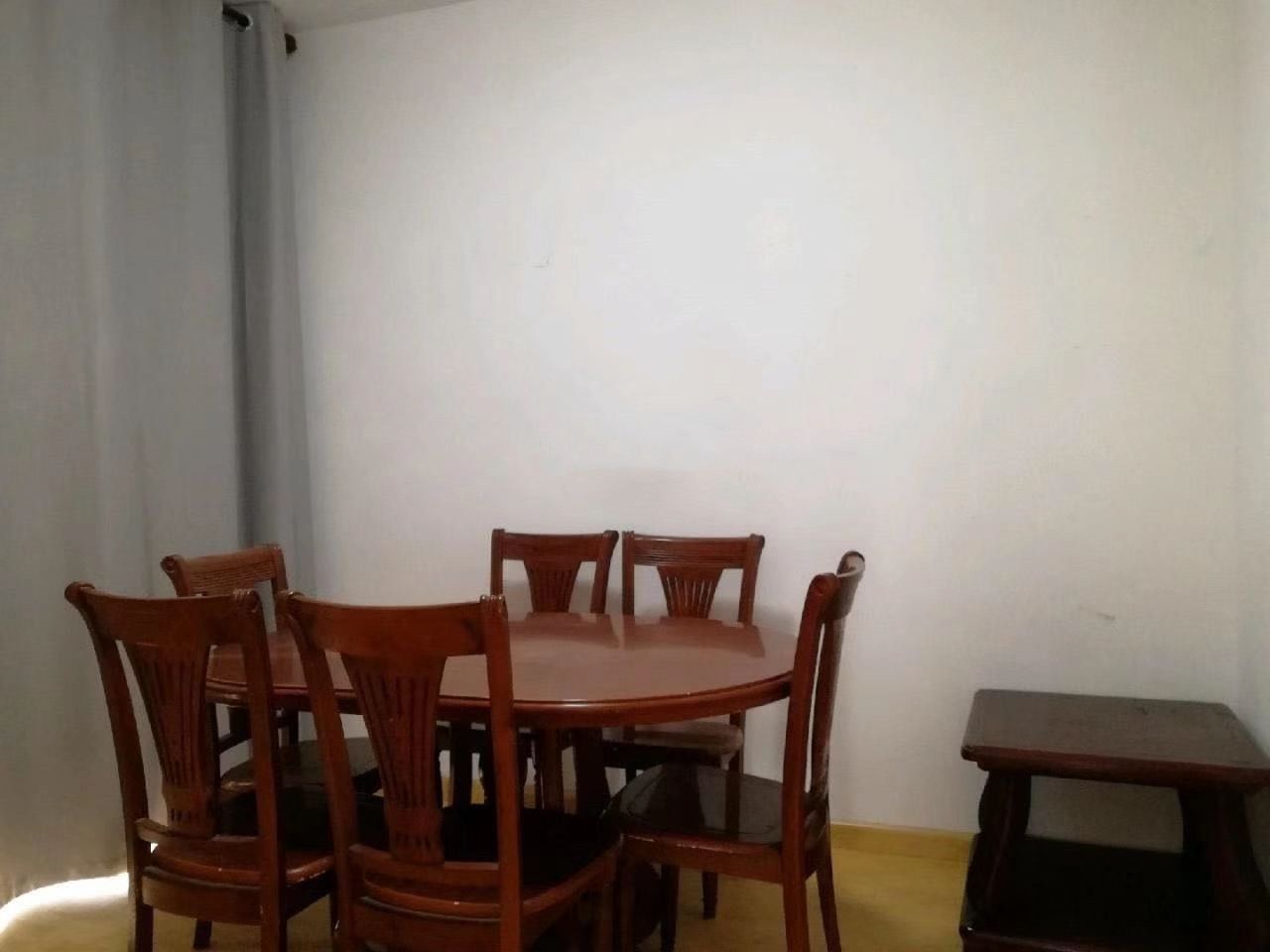 雨润星雨华府北区 3室2厅1卫 111m&sup2;