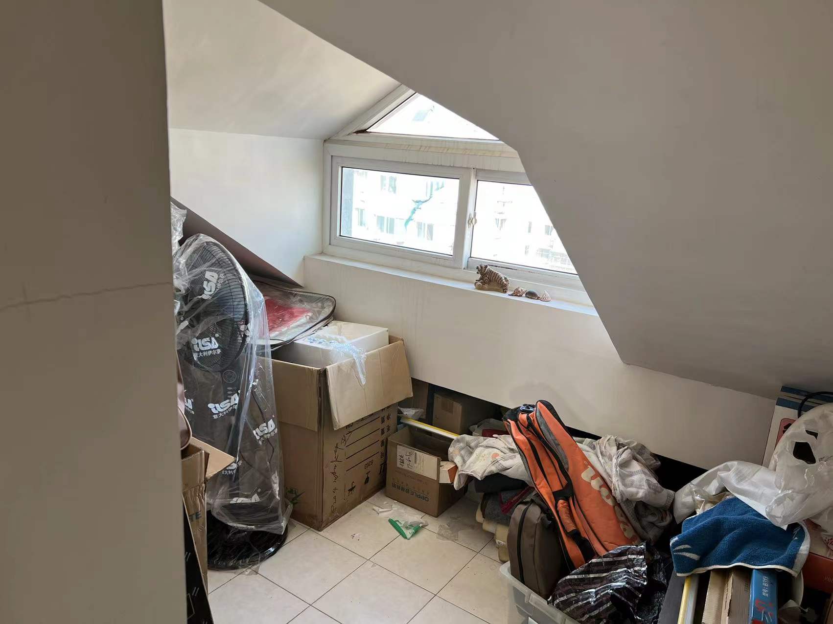 和兴花苑 8室3厅2卫 145.00m&sup2;