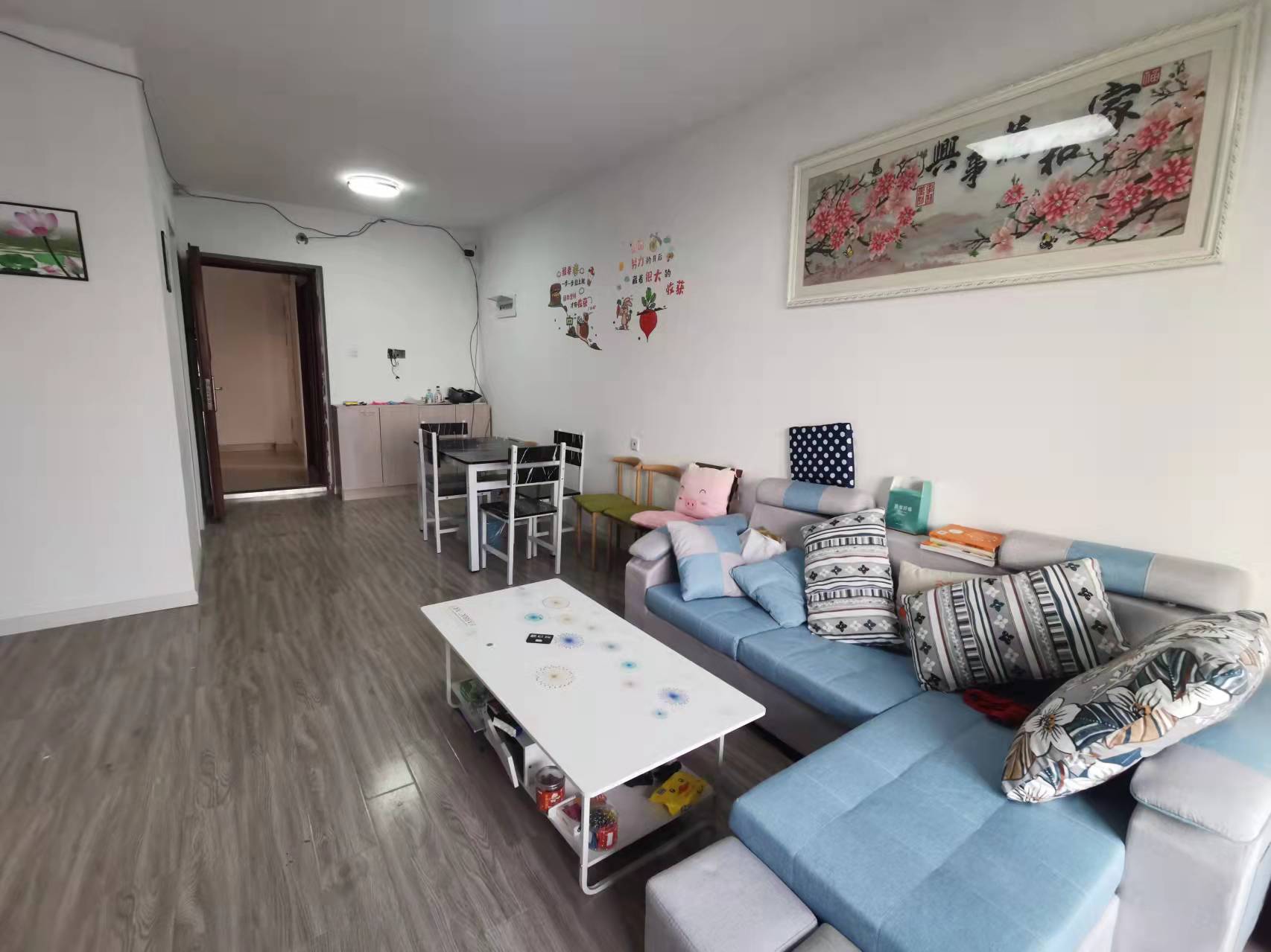 景瑞御府 3室2厅1卫 93m&sup2;